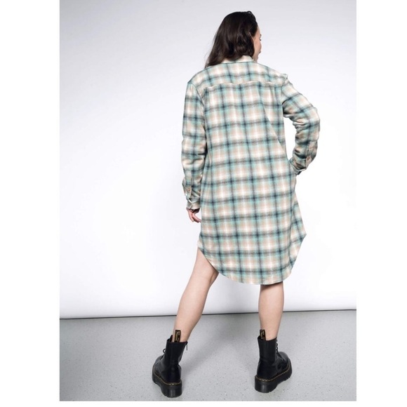 Wildfang Essential Shirtdress Ombre Plaid Blue Long Sleeve Flannel Size XL EUC - Picture 2 of 9